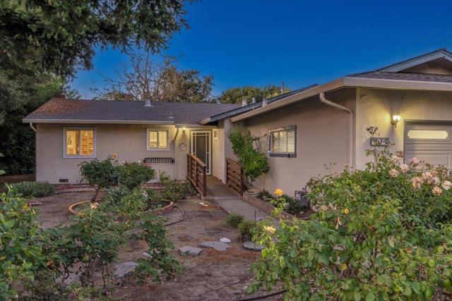 337 Roble Avenue, Redwood City CA: https://media.crmls.org/mediaz/76fbfcd3-e0a2-4879-bd7b-45c29acafccb.jpg