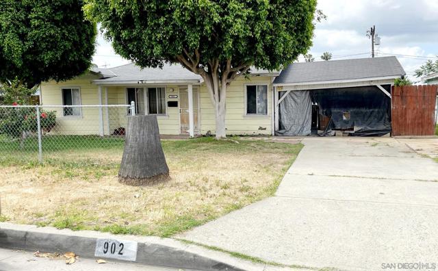 902 E Greenwood Ave E, La Habra CA: https://media.crmls.org/mediaz/76fc0c71-9acb-436a-8979-51a6e52ecfdb.jpg