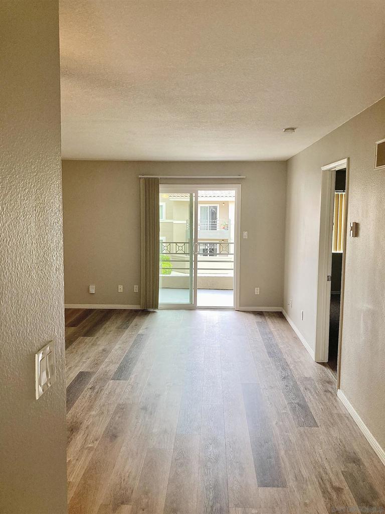 7405 Charmant Drive - photo 17