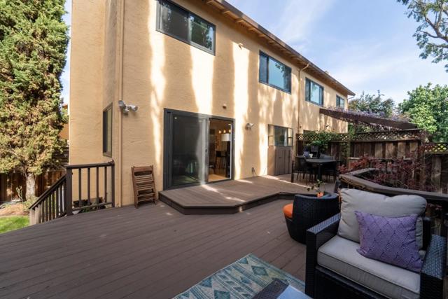 2149 Junction Avenue, Mountain View CA: https://media.crmls.org/mediaz/76fc9a9c-cf61-4710-b228-f627d79757db.jpg