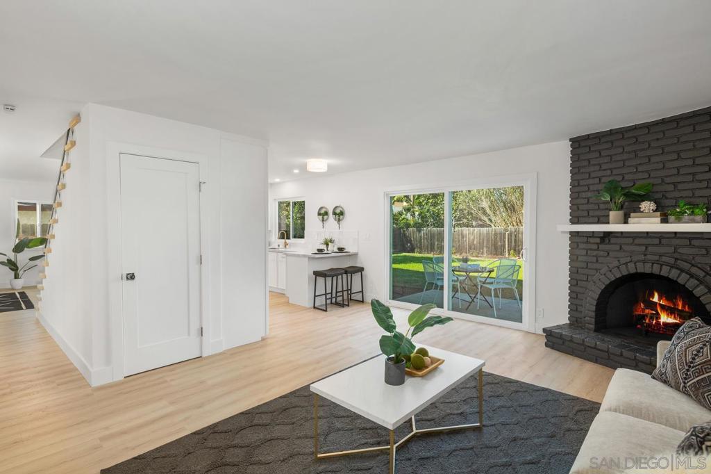 MLS #250042671SD image #17