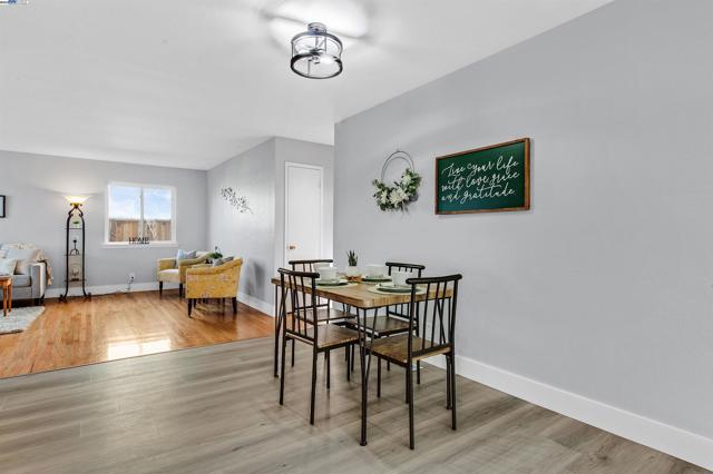 2560 Phelan Avenue, Hayward CA: https://media.crmls.org/mediaz/76fdd6d9-f24e-4339-b89f-ab60913224b1.jpg
