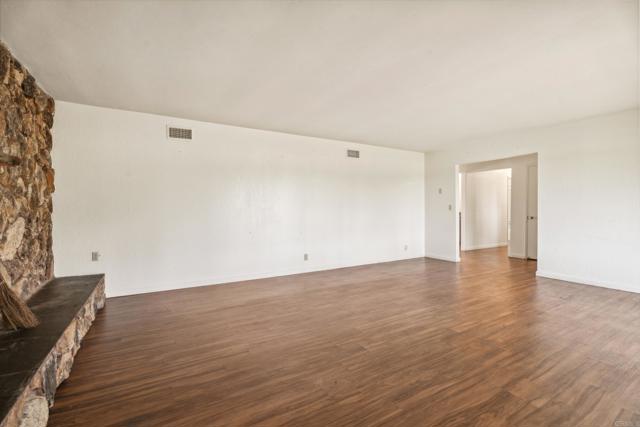 Detail Gallery Image 7 of 49 For 1375 Pine St,, Ramona,  CA 92065 - 3 Beds | 2 Baths