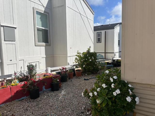 1146 Birch Avenue, Seaside CA: https://media.crmls.org/mediaz/7701b431-62b2-4eb9-847b-2a6980ee9bf2.jpg