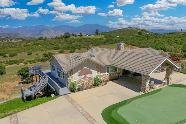 Detail Gallery Image 7 of 67 For 14949 Lone Oak Trl, Ramona,  CA 92065 - 4 Beds | 2/1 Baths