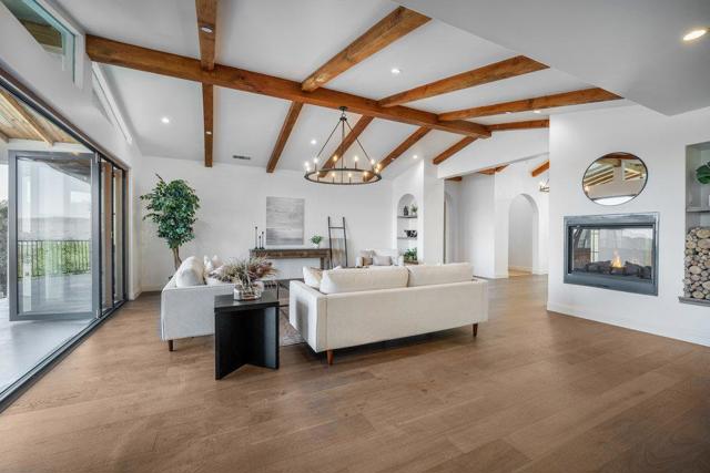 8772 Foxglove Court, Gilroy CA: https://media.crmls.org/mediaz/7702fdea-cf00-405b-a33c-64006e575ed8.jpg