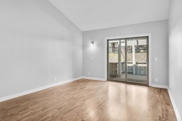 Detail Gallery Image 19 of 40 For 5667 Adobe Falls Rd #C,  San Diego,  CA 92120 - 2 Beds | 2 Baths