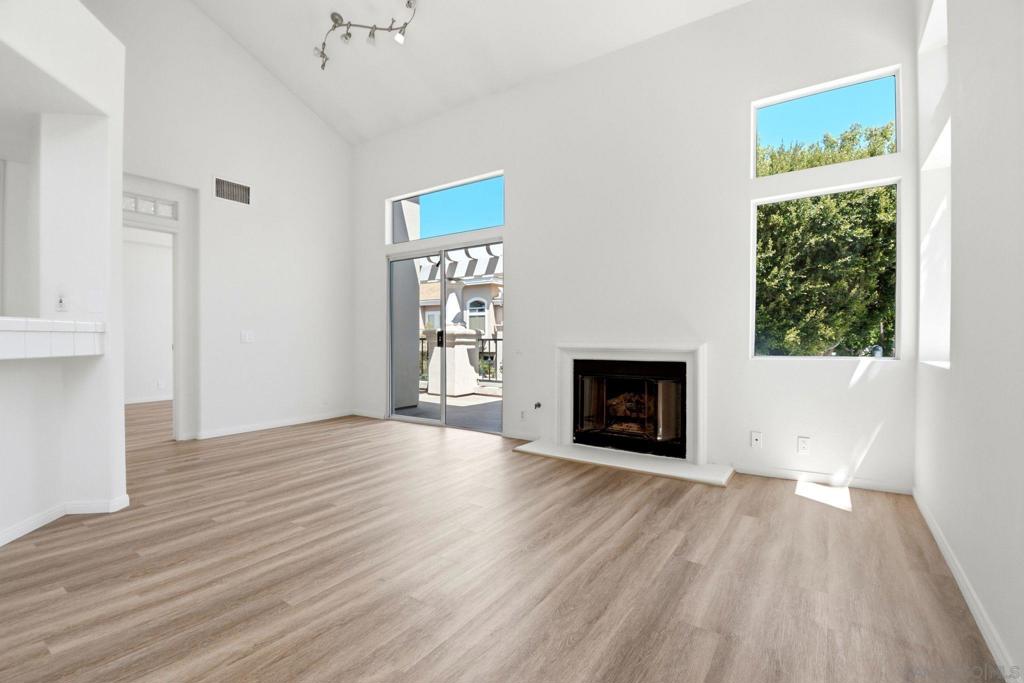 7225 Calabria Ct - photo 5