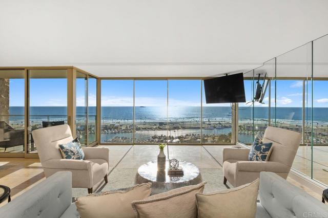 1200 Harbor N, Oceanside CA: https://media.crmls.org/mediaz/77050e55-1699-4051-adb0-f8f5237f65dc.jpg