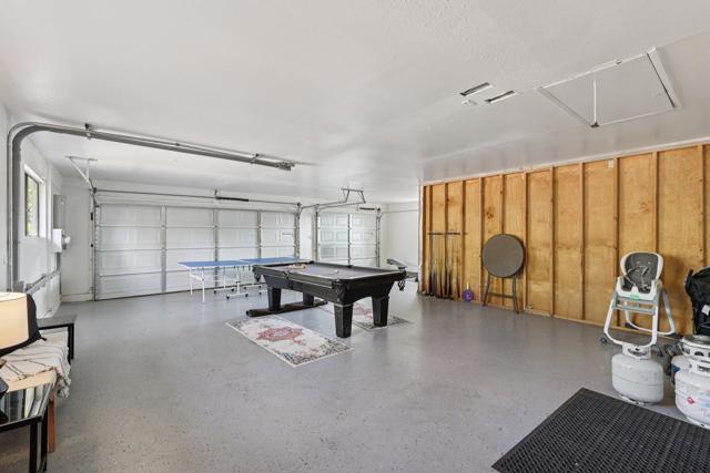 26086 Bear Valley Heights Road, Escondido CA: https://media.crmls.org/mediaz/7705399b-1e33-4f8d-867a-e63eeb10ad84.jpg