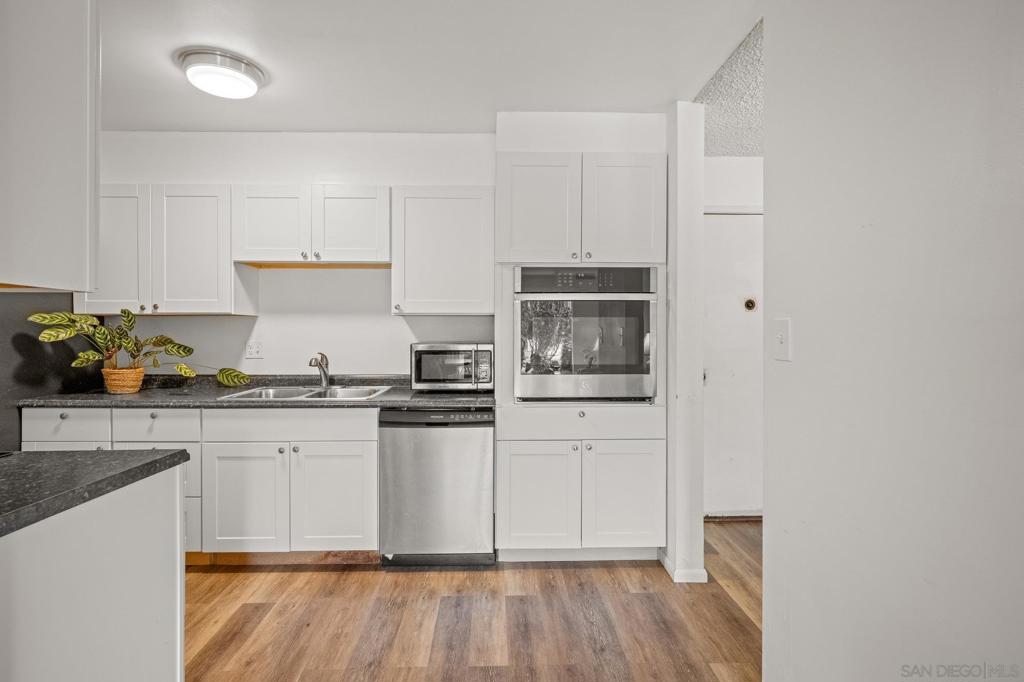 4444 Point Loma Blvd - photo 5