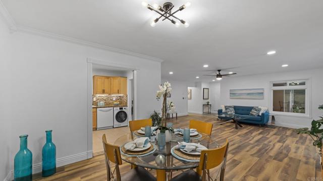 2517 Navarra Drive, Carlsbad CA: https://media.crmls.org/mediaz/77079183-99e9-4eb9-874c-6c65bcfea6f8.jpg