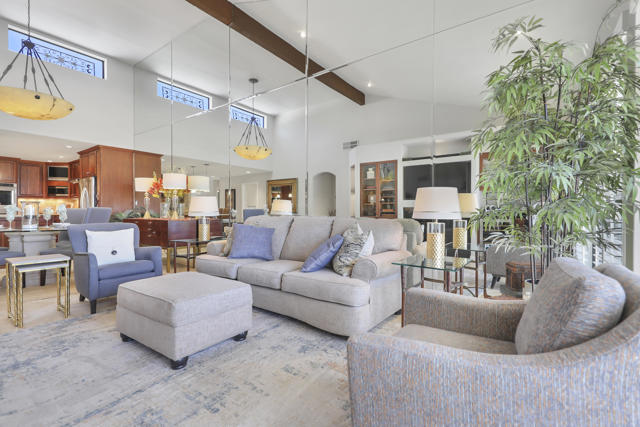 76099 Impatiens Circle, Palm Desert CA: https://media.crmls.org/mediaz/77080bf3-6b1c-481c-878a-9d3e262b2835.jpg