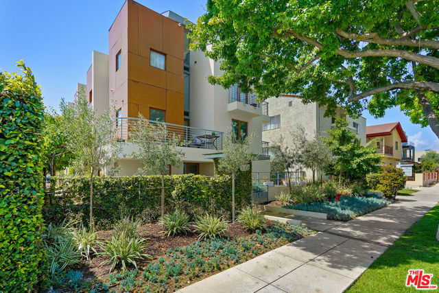 1544 11TH Street, 4 photo 2