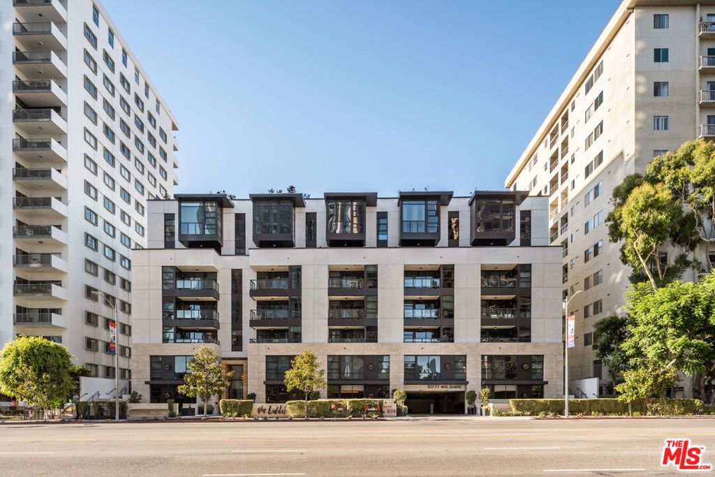 10777 Wilshire Boulevard #201