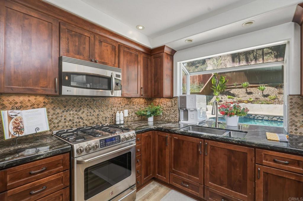 11120 Forestview Lane - photo 19