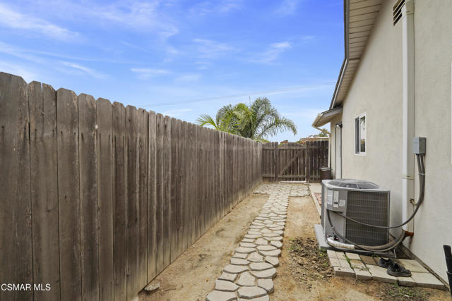 236 Granada Street, Camarillo CA: https://media.crmls.org/mediaz/770a2f4c-0285-4d5c-baf3-5a79d90189d6.jpg