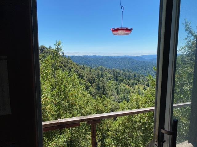 21460 Bear Creek Road, Los Gatos CA: https://media.crmls.org/mediaz/770b0768-19b0-4263-b42e-fc4142b296ff.jpg