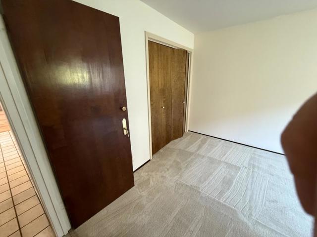 159 Port Royal Avenue, Foster City CA: https://media.crmls.org/mediaz/770b562a-fc44-46f8-90d7-6e05e42391aa.jpg