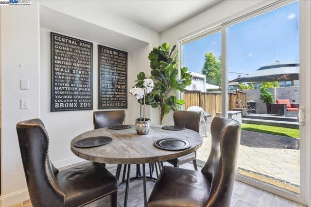 366 Karelian St, Danville CA: https://media.crmls.org/mediaz/770d48c2-d821-4df9-acb4-83f0aa9979bd.jpg