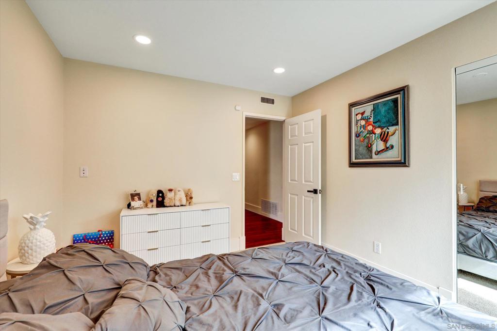 18528 Locksley St - photo 20