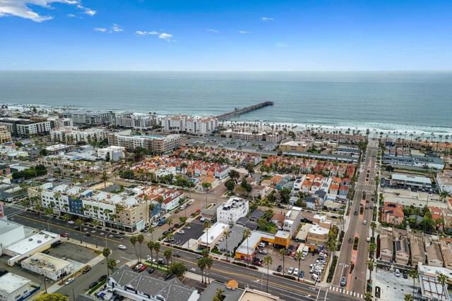 508 N Tremont Street, Oceanside CA: https://media.crmls.org/mediaz/770ef650-0fbc-4231-a921-38e6b91920a1.jpg