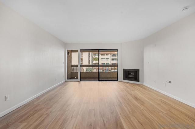 6747 Friars Rd, San Diego CA: https://media.crmls.org/mediaz/770f7319-317d-495e-a06e-6962f6ce3ef9.jpg