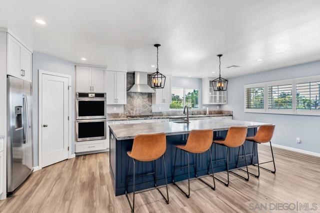 4502 Milton St, San Diego CA: https://media.crmls.org/mediaz/77106d43-f9ee-4bc2-ace8-80619b3e2a01.jpg