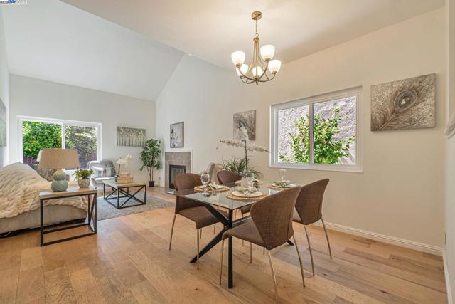 4834 Garnet Cmn, Fremont CA: https://media.crmls.org/mediaz/77114c94-1e19-41ed-8372-138ba117b673.jpg