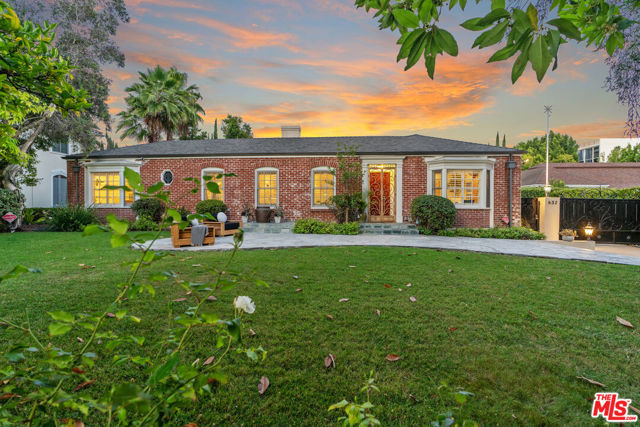 Image 49 of 57 For 632 Arden Boulevard