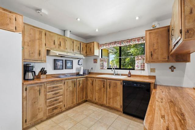 Detail Gallery Image 20 of 40 For 18218 Paradise Mountain Rd Spc 179 #LOT 179,  Valley Center,  CA 92082 - 2 Beds | 2 Baths