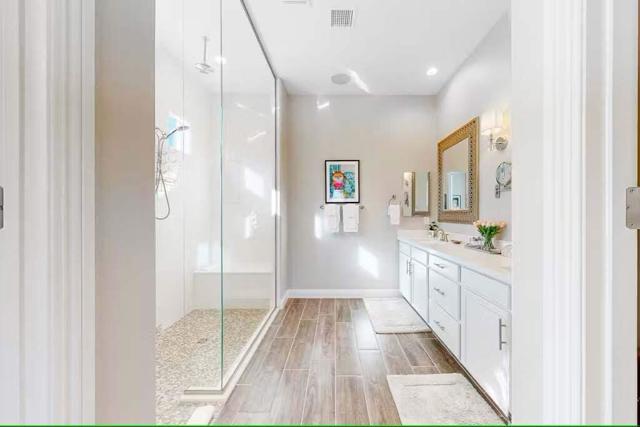 23 Vintage, Rancho Mirage CA: https://media.crmls.org/mediaz/7712a64f-bea3-4d77-8a0e-8364c74bbc7d.jpg