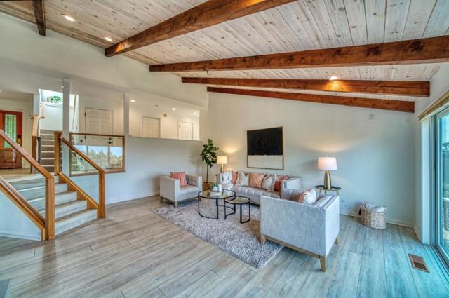 770 Alta Vista Road, Montara CA: https://media.crmls.org/mediaz/7712b43b-afe1-4aa7-b755-80cee18cb41b.jpg