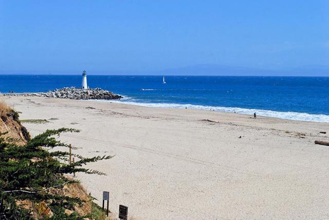 224 Pilkington Avenue, Santa Cruz CA: https://media.crmls.org/mediaz/7713d3ef-8f4e-4054-9dbf-8293f1608b43.jpg