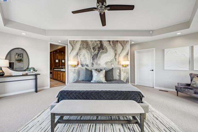 11 Leslyn Lane, Lafayette CA: https://media.crmls.org/mediaz/7713e9ae-fdfe-496b-8bd6-b3e2b7c04192.jpg