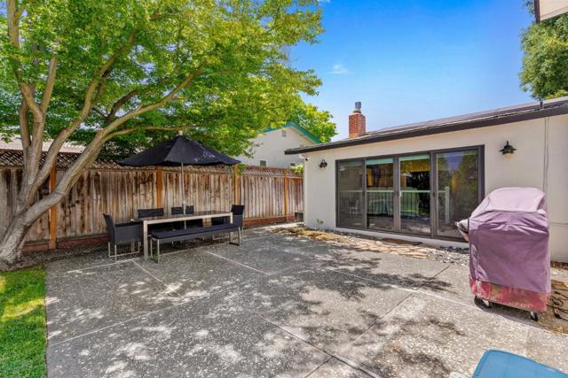 5472 Laura Drive, San Jose CA: https://media.crmls.org/mediaz/771594b2-c7e9-4c42-931e-0779a3b1890e.jpg