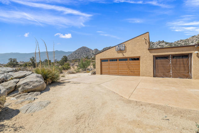 70770 S View Drive, Mountain Center CA: https://media.crmls.org/mediaz/7715b317-6492-4aec-aa4e-373cadc6d276.jpg