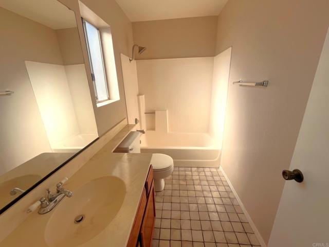 Detail Gallery Image 22 of 35 For 1446 Westmore Pl, Oceanside,  CA 92056 - 4 Beds | 3/1 Baths