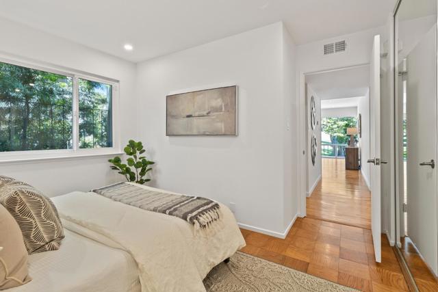 2121 Laguna Street, San Francisco CA: https://media.crmls.org/mediaz/77178300-a1a2-4a38-8973-1b7a4d4b6d39.jpg