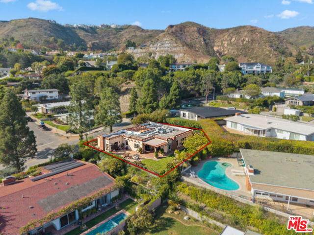 Drew Fenton | 1344 Bienveneda Avenue Pacific Palisades CA | MLS: 7487432