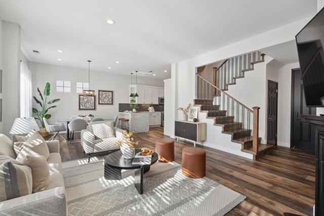 7531 Edinburgh Way, Gilroy CA: https://media.crmls.org/mediaz/7717fa42-08d1-4031-bdb9-f5e2facfc8a3.jpg