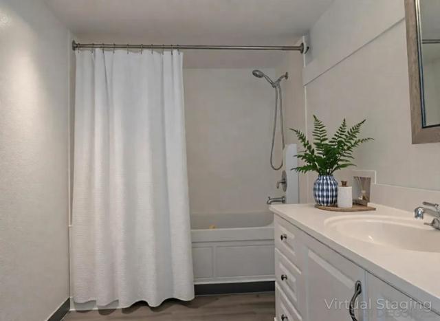 3760 Vista Campana S, Oceanside CA: https://media.crmls.org/mediaz/771a4b88-9197-4ba5-a1d5-15c942a7dda7.jpg