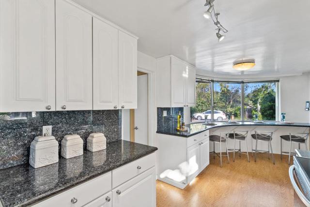 734 Seacliff Drive, Aptos CA: https://media.crmls.org/mediaz/771b27a8-e86f-4180-a41b-03ca0aad454c.jpg