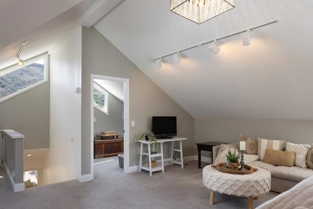 929 W Carmel Valley Road, Carmel Valley CA: https://media.crmls.org/mediaz/771b43fe-c082-453b-9046-e19da941b5e6.jpg