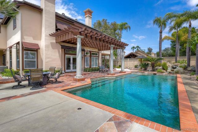 16879 Saint Andrews Drive, Poway CA: https://media.crmls.org/mediaz/771bd000-a46a-4a22-8aae-aaacd2b565f5.jpg