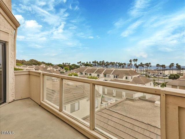 612 Island View Circle, Port Hueneme CA: https://media.crmls.org/mediaz/771c1d25-4589-437c-bbd4-931ec05db54e.jpg