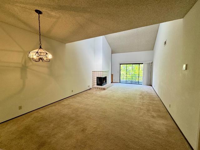 4685 Albany Circle, San Jose CA: https://media.crmls.org/mediaz/771e1e8b-65ba-4ff0-9ec0-4c71f4e7f835.jpg
