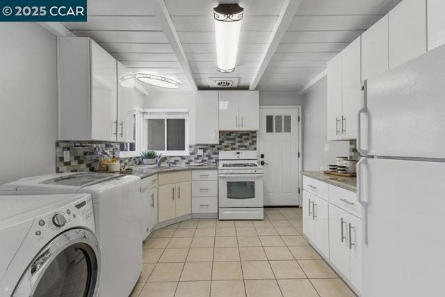 200 El Dorado Ave, Danville CA: https://media.crmls.org/mediaz/771e335e-5c13-4c65-9303-f4e2c4b370b2.jpg
