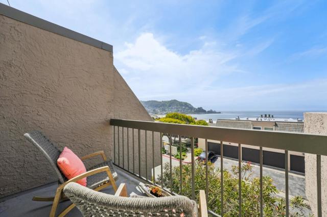 415 Roberts Road, Pacifica CA: https://media.crmls.org/mediaz/771f1977-f10b-4066-b3e8-aba00969e7ca.jpg