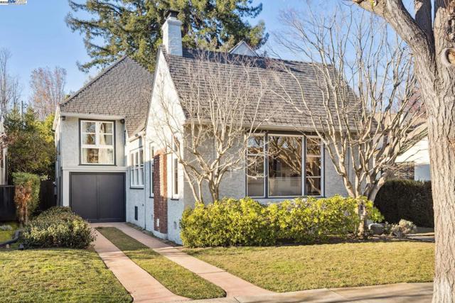 1421 Grove St, Alameda, California 94501, 3 Bedrooms Bedrooms, ,1 BathroomBathrooms,Single Family Residence,For Sale,Grove St,41082649